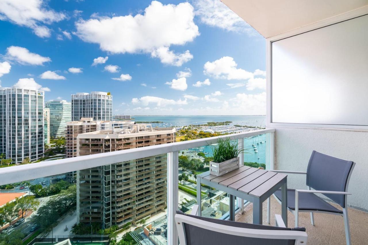 City View Balcony Steps From Restaurants, Peacock Park & Marina Miami Luaran gambar
